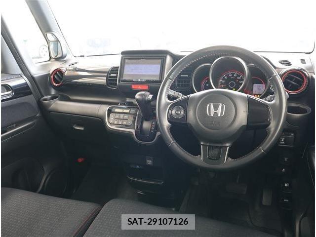Honda N BOX CUSTOM 2015-09 6672894-1