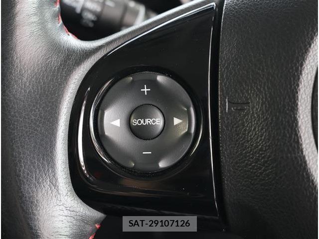Honda N BOX CUSTOM 2015-09 6672894-26