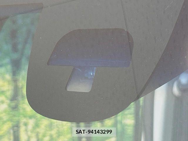 Honda N BOX CUSTOM 2016-02 6672884-2