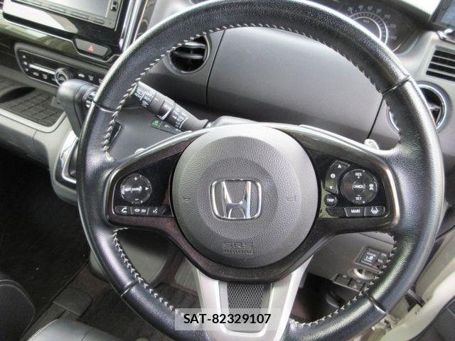 Honda N BOX CUSTOM 2017-09 6672862-14