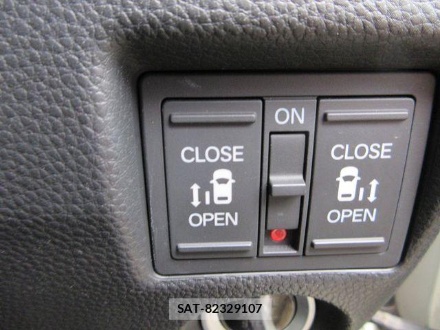 Honda N BOX CUSTOM 2017-09 6672862-15