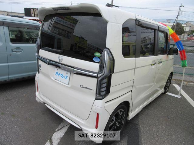 Honda N BOX CUSTOM 2017-09 6672862-3