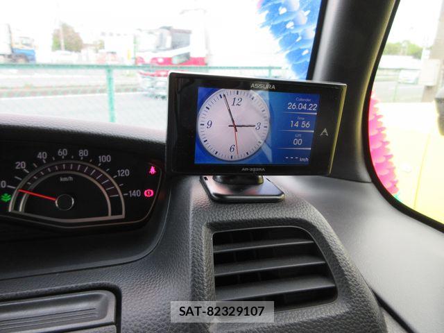 Honda N BOX CUSTOM 2017-09 6672862-7