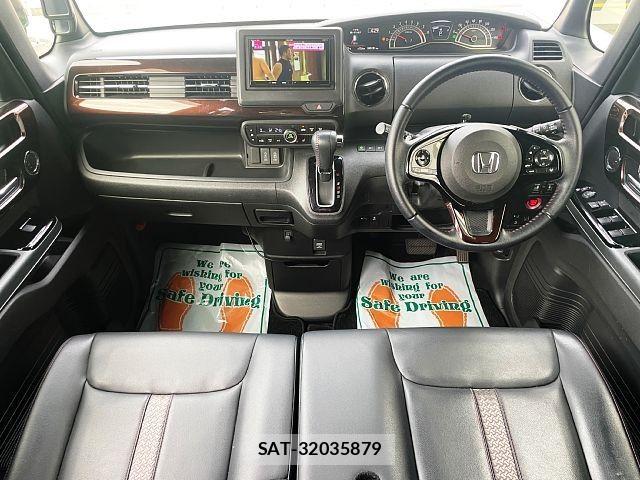 Honda N BOX CUSTOM 2021-06 6672831-1