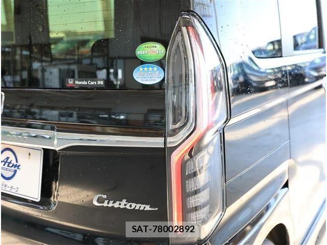 Honda N BOX CUSTOM 2019-01 6672880-24
