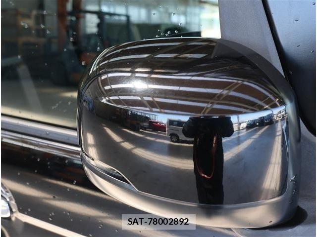 Honda N BOX CUSTOM 2019-01 6672880-29