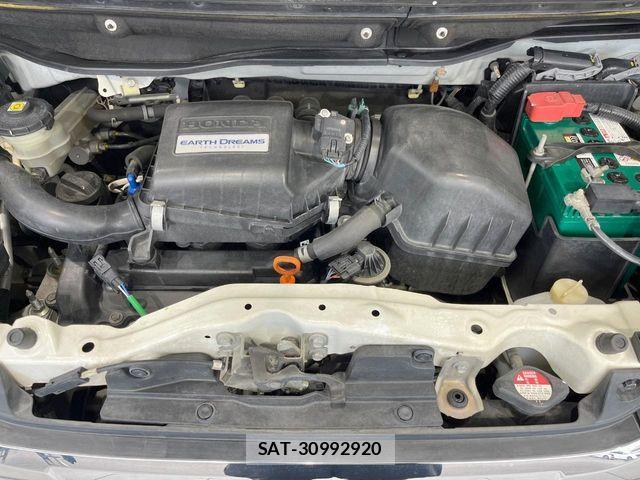 Honda N BOX CUSTOM 2017-05 6672891-17