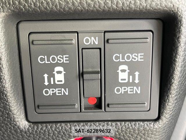 Honda N BOX CUSTOM 2021-04 6672814-3