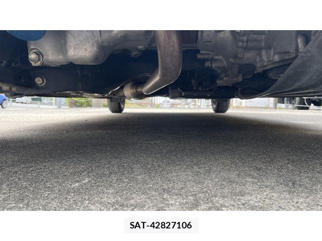 Honda N BOX CUSTOM 2023-06 6677138-9