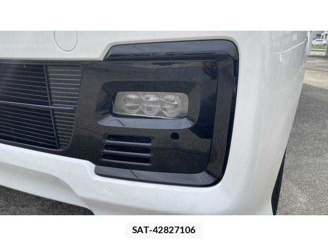 Honda N BOX CUSTOM 2023-06 6677138-13
