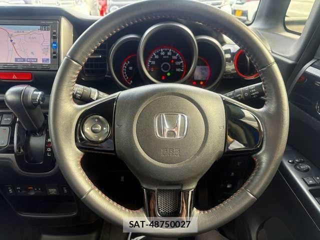 Honda N BOX CUSTOM 2016-11 6677185-12