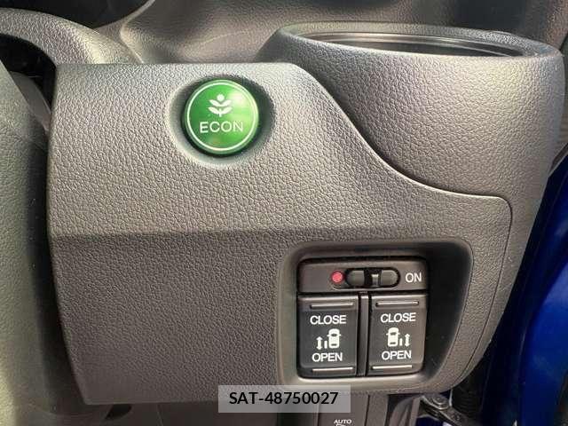 Honda N BOX CUSTOM 2016-11 6677185-17