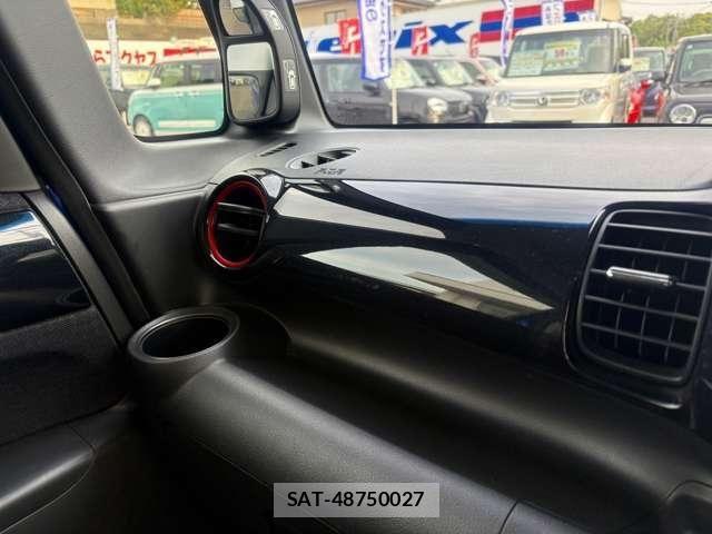 Honda N BOX CUSTOM 2016-11 6677185-24