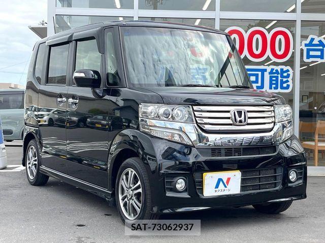 Honda N BOX CUSTOM 2015-04 6677179-15