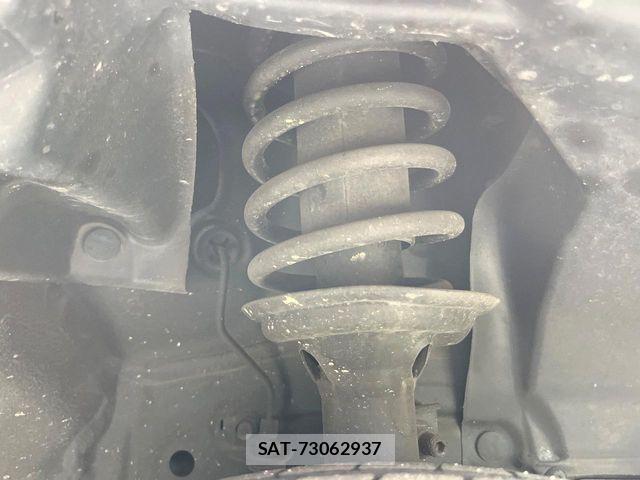 Honda N BOX CUSTOM 2015-04 6677179-19