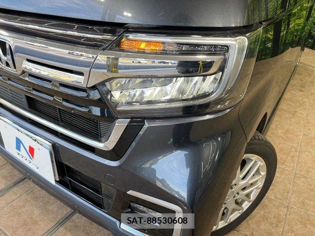 Honda N BOX CUSTOM 2022-05 6677134-11