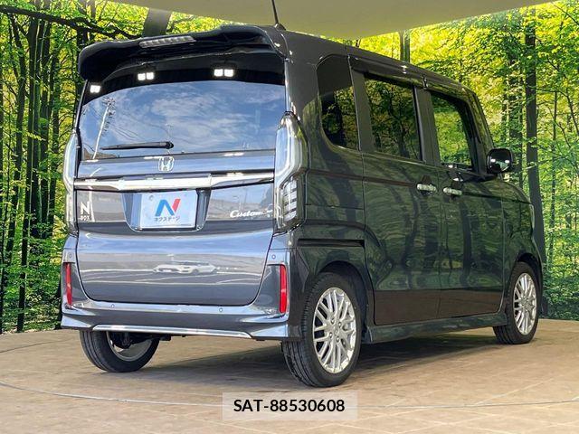 Honda N BOX CUSTOM 2022-05 6677134-16