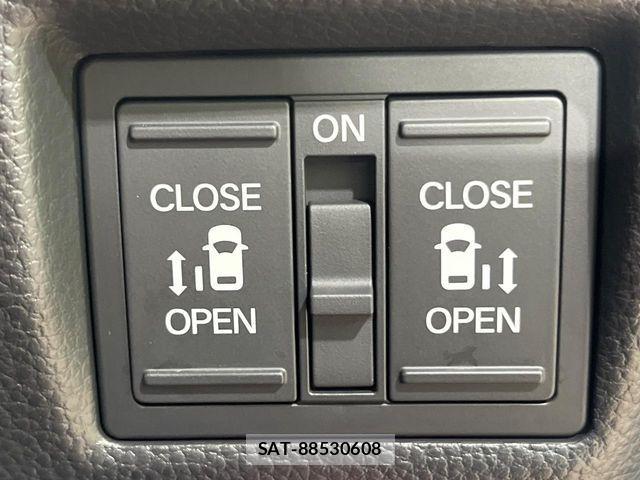 Honda N BOX CUSTOM 2022-05 6677134-2