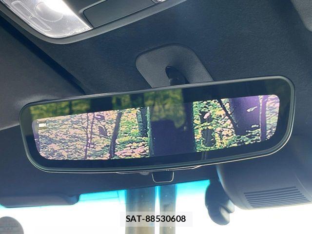 Honda N BOX CUSTOM 2022-05 6677134-5
