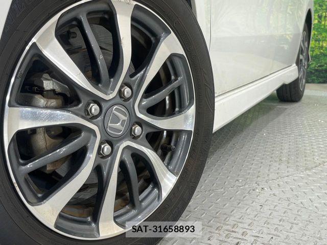 Honda N BOX CUSTOM 2023-09 6677145-12