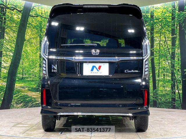 Honda N BOX CUSTOM 2023-03 6677141-14