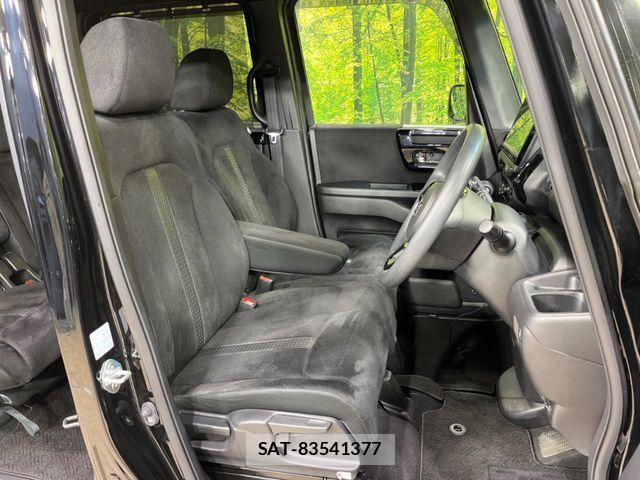 Honda N BOX CUSTOM 2023-03 6677141-7