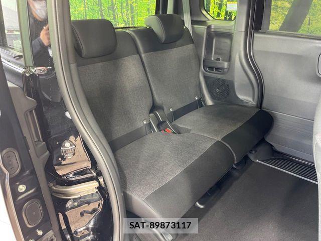Honda N BOX CUSTOM 2026-03 6677131-8