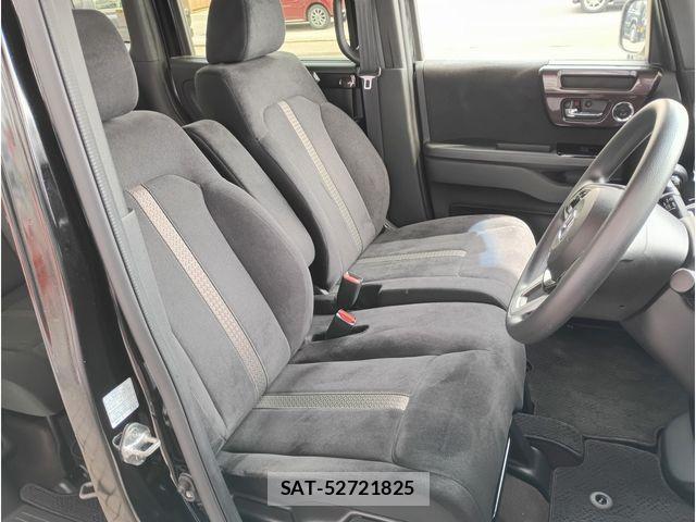 Honda N BOX CUSTOM 2020-03 6677177-11