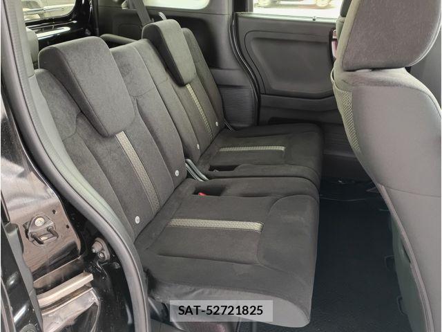 Honda N BOX CUSTOM 2020-03 6677177-12