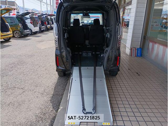 Honda N BOX CUSTOM 2020-03 6677177-17