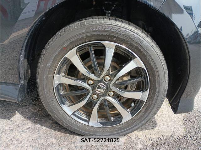 Honda N BOX CUSTOM 2020-03 6677177-18