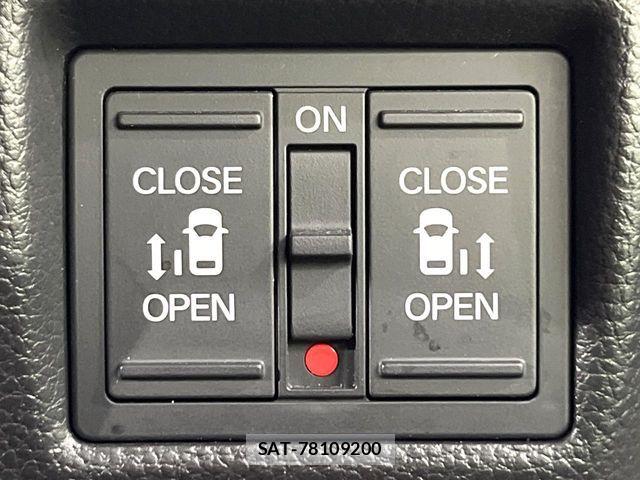 Honda N BOX CUSTOM 2023-03 6677130-3