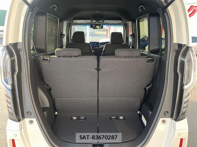 Honda N BOX CUSTOM 2023-06 6677165-19
