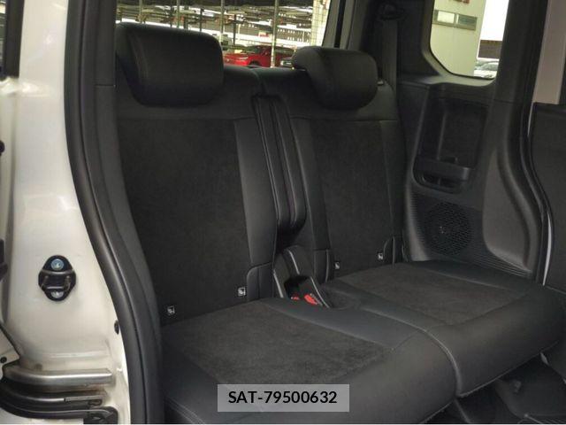 Honda N BOX CUSTOM 2024-04 6677118-5