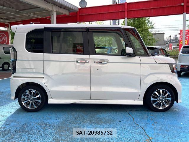 Honda N BOX CUSTOM 2023-09 6677147-19