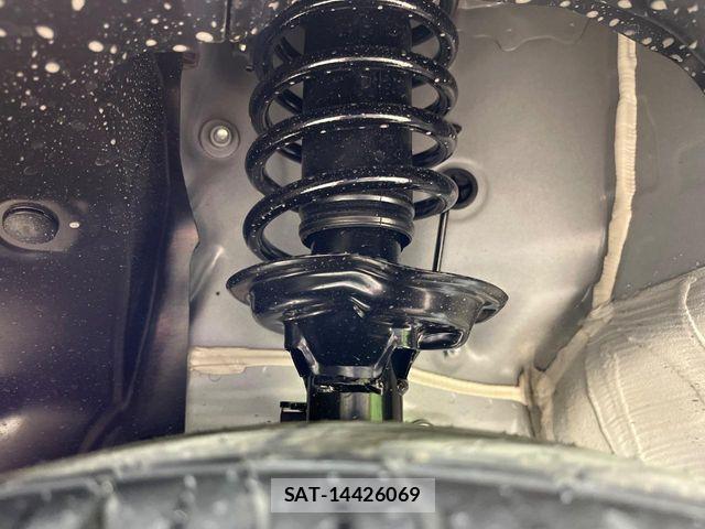 Honda N BOX CUSTOM 2026-03 6677132-18