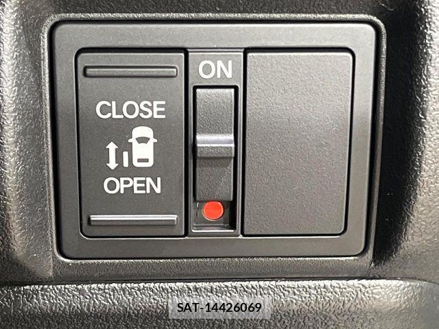 Honda N BOX CUSTOM 2026-03 6677132-5