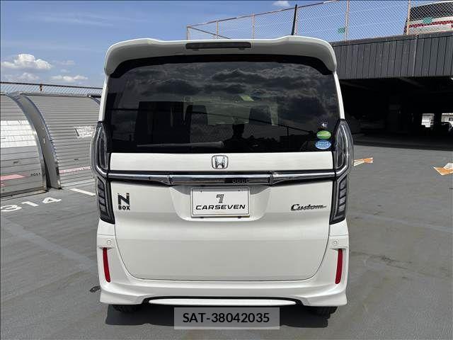 Honda N BOX CUSTOM 2020-04 6683926-15