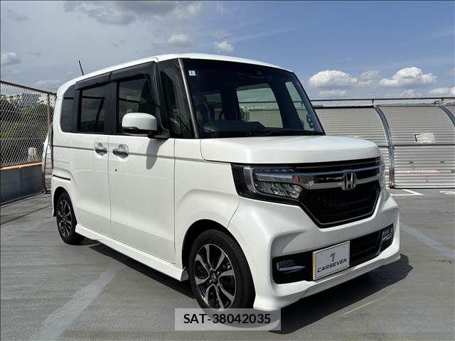 Honda N BOX CUSTOM 2020-04 6683926-22