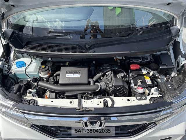 Honda N BOX CUSTOM 2020-04 6683926-25