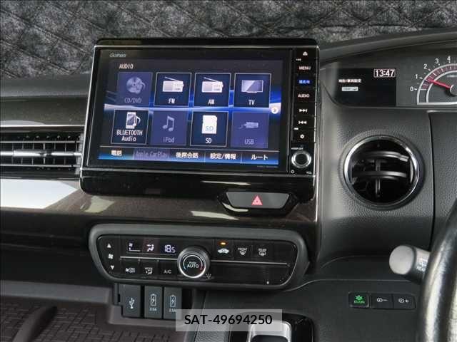 Honda N BOX CUSTOM 2018-03 6682780-10