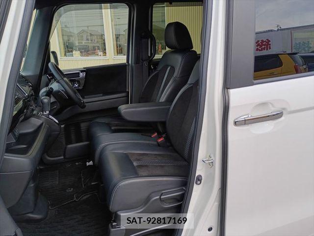 Honda N BOX CUSTOM 2021-07 6683927-10