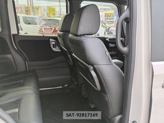 Honda N BOX CUSTOM 2021-07 6683927-17