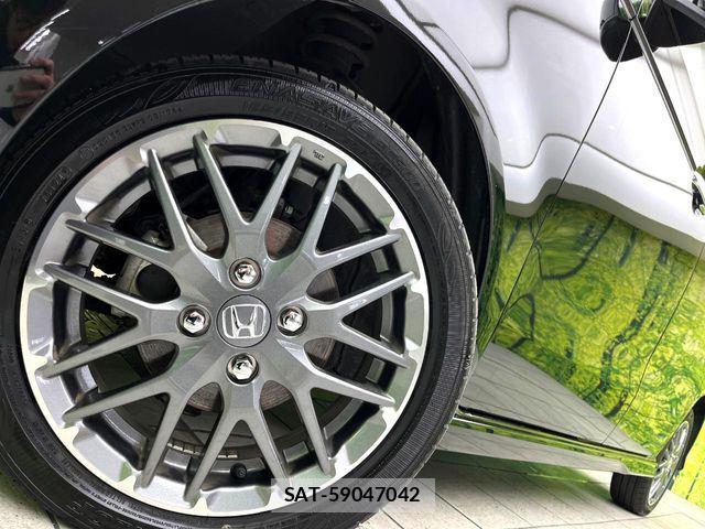 Honda N BOX CUSTOM 2024-12 6683923-12