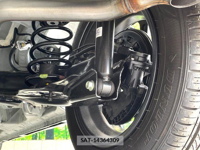 Honda N BOX CUSTOM 2025-12 6683924-19