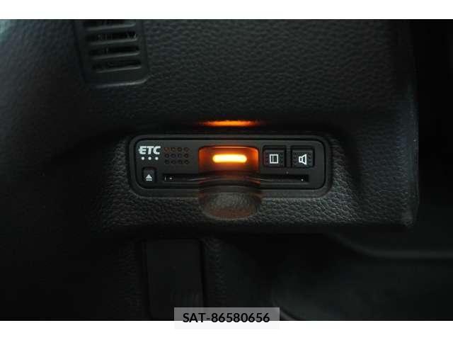 Honda N BOX CUSTOM 2018-08 6683928-21