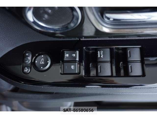 Honda N BOX CUSTOM 2018-08 6683928-28