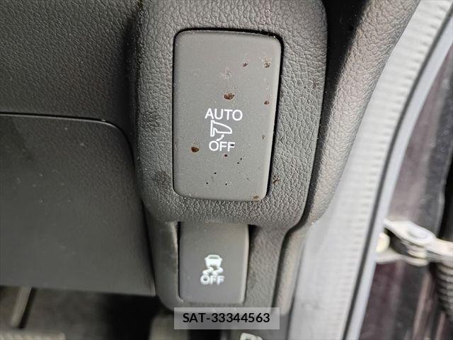 Honda N BOX CUSTOM 2015-09 6691136-27