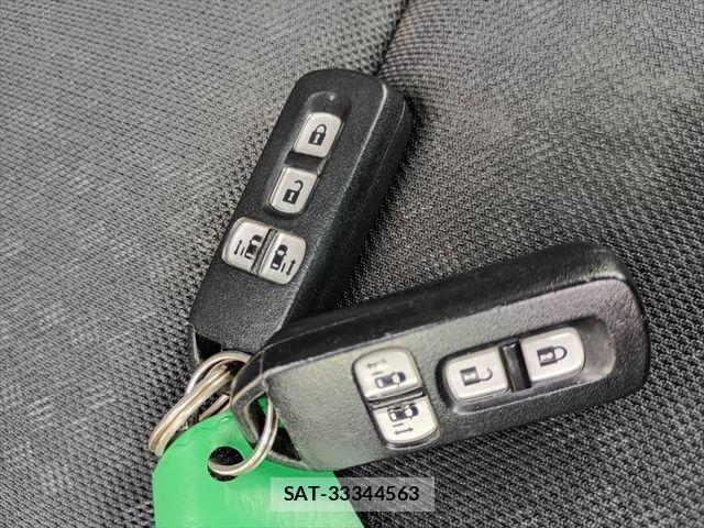 Honda N BOX CUSTOM 2015-09 6691136-28
