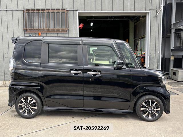 Honda N BOX CUSTOM 2019-05 6691135-4